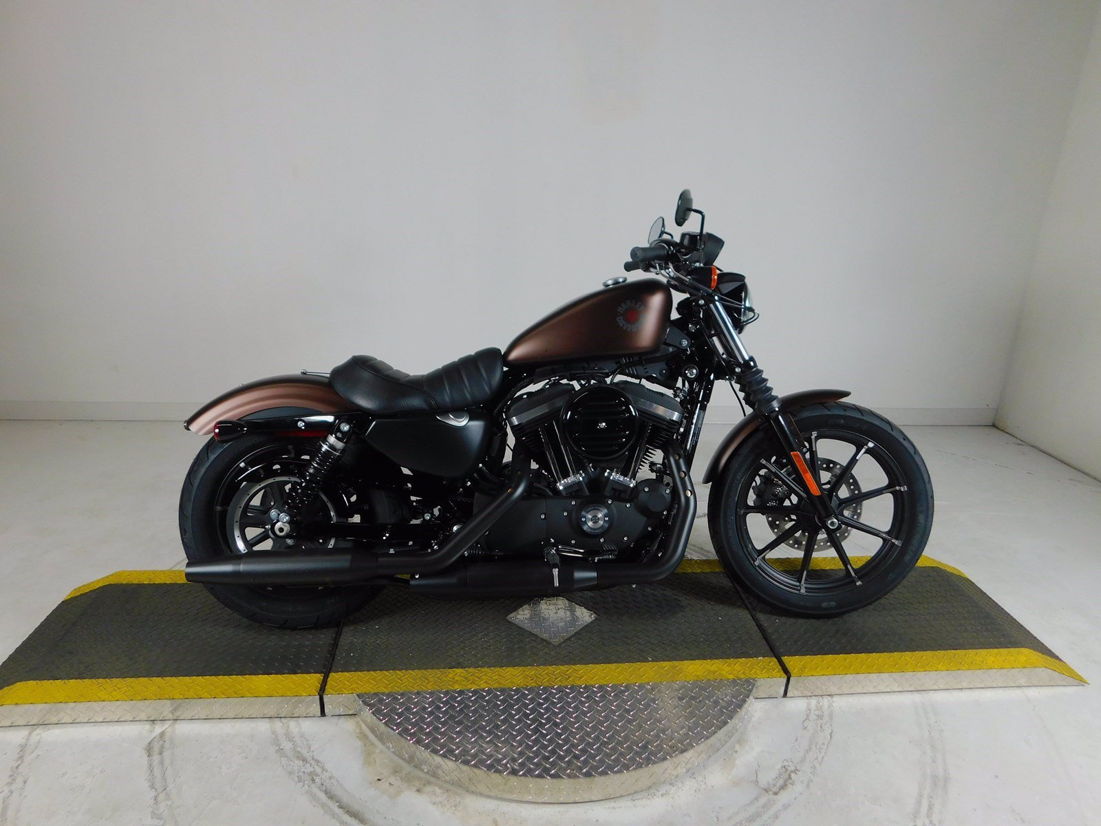 New 2019 HarleyDavidson Sportster Iron 883 XL883N Sportster in West