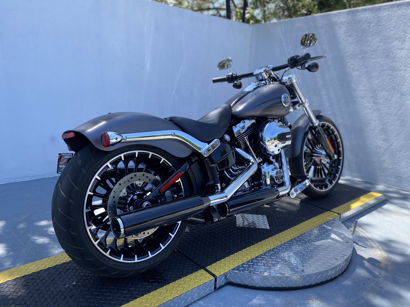 Pre-Owned 2017 Harley-Davidson Softail Breakout FXSB Softail In West ...