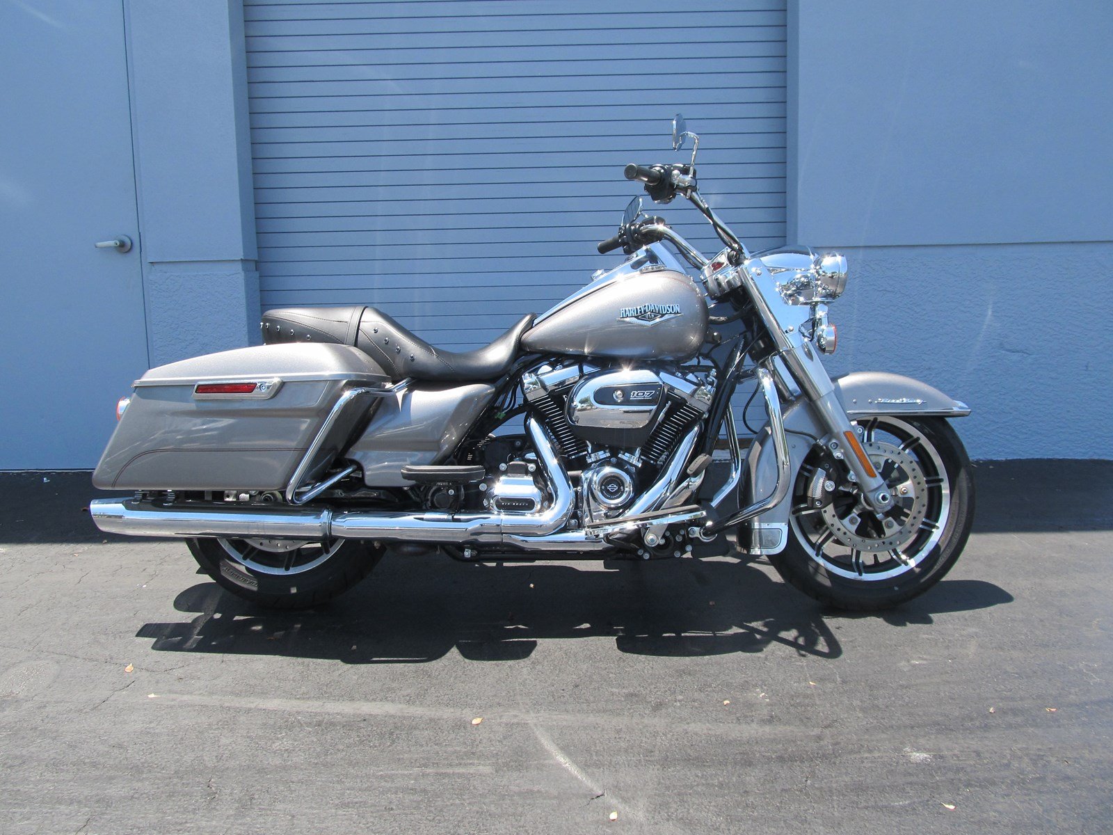 Pre-Owned 2017 Harley-Davidson Road King FLHR Touring in West Palm ...