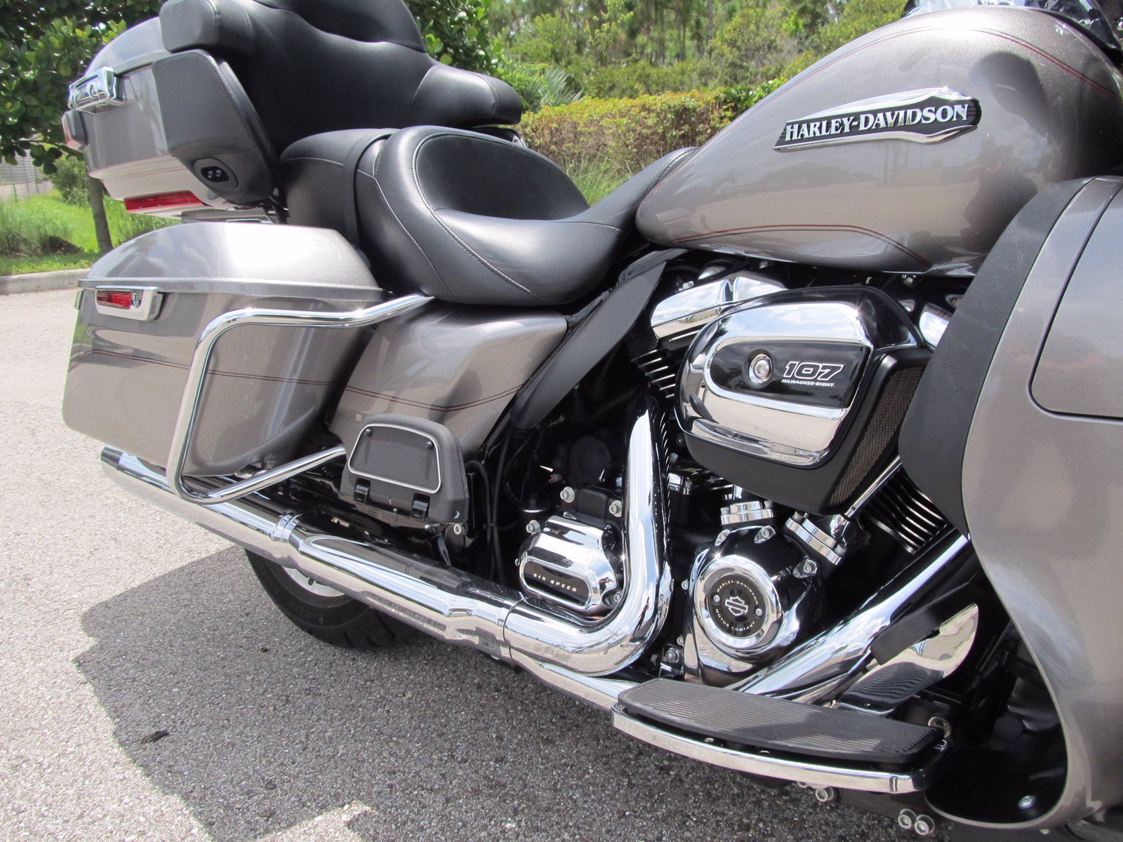 Pre-Owned 2017 Harley-Davidson Electra Glide Ultra Classic FLHTCU ...