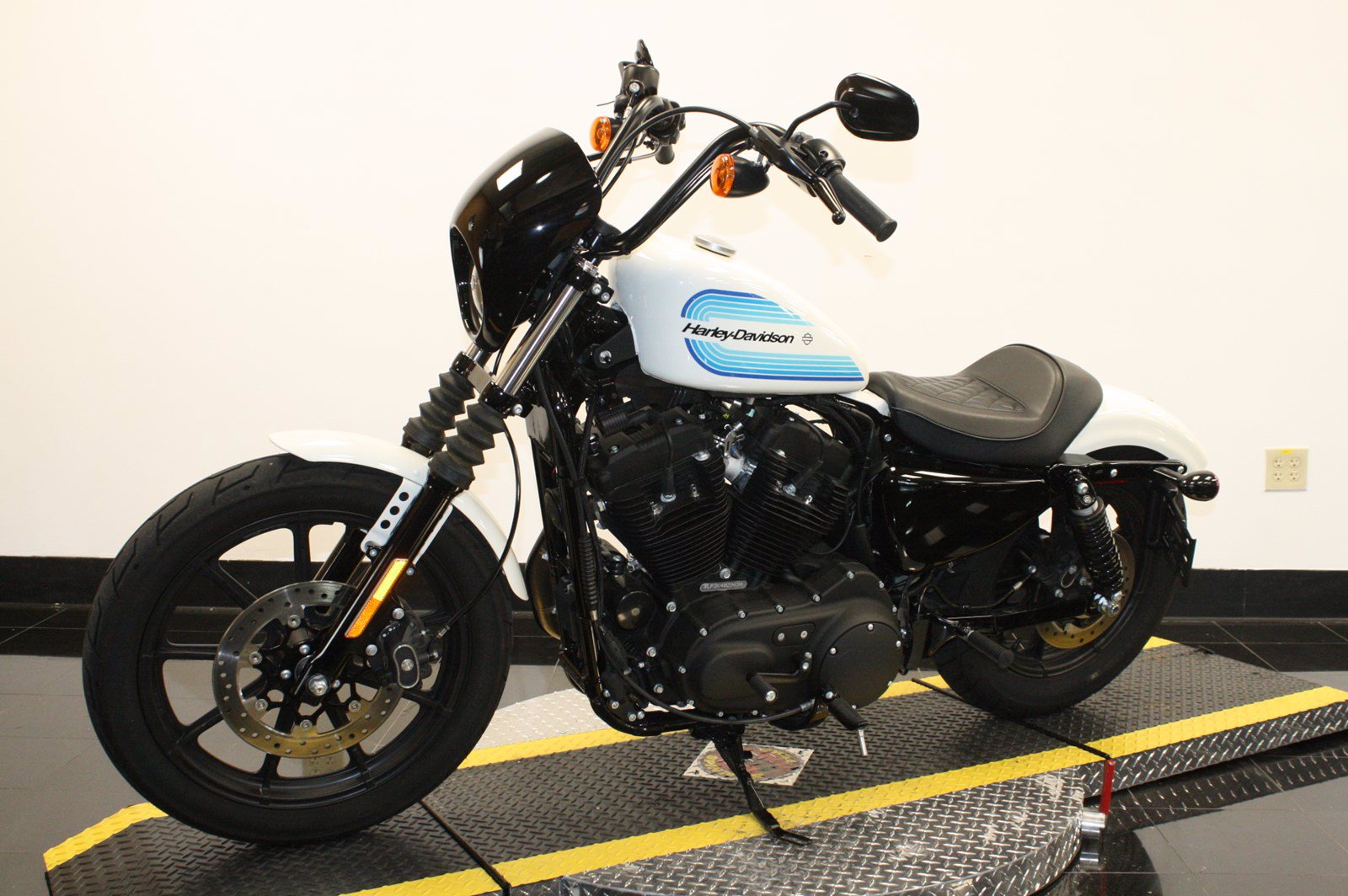 Pre-Owned 2019 Harley-Davidson Sportster Iron 1200 XL1200NS Sportster ...