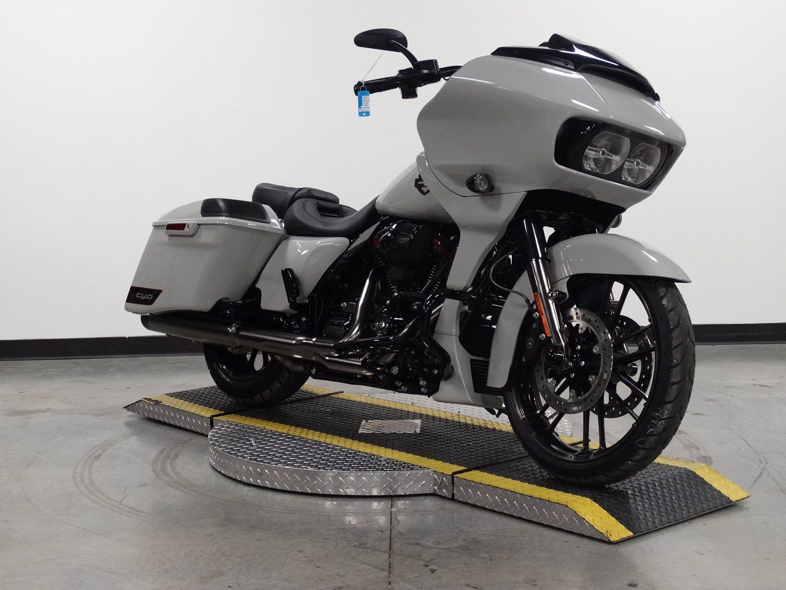 2020 harley davidson road glide limited for sale